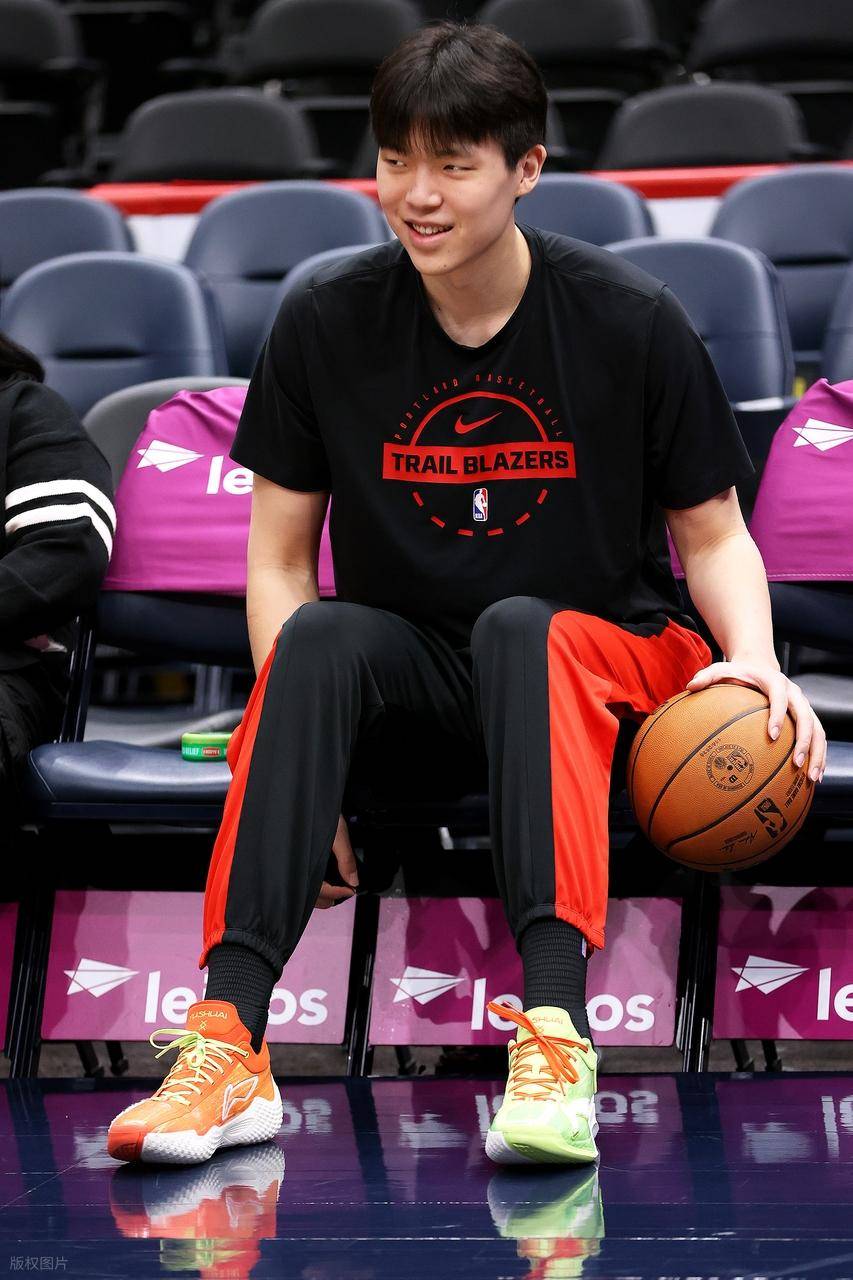 九游娱乐-关于波尔图遗憾出局备战CBA季后赛辽宁本钢围绕国王杯更衣室发声，现场解说直呼：赛前里昂备战葡超的信息